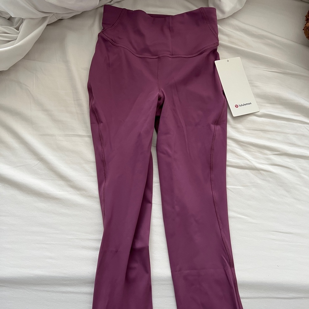 NWT Lululemon base pace HR tight 28”